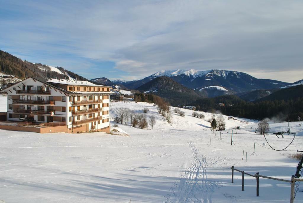 Apartman Panorama, Dóval Kültér fotó